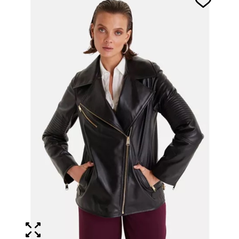 Elegant Black Leather Biker Jacket